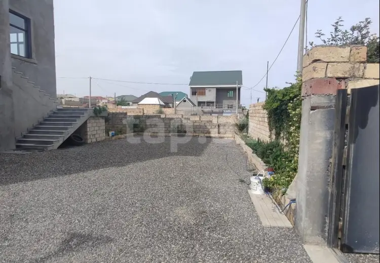3 otaqlı mənzil , Bakı