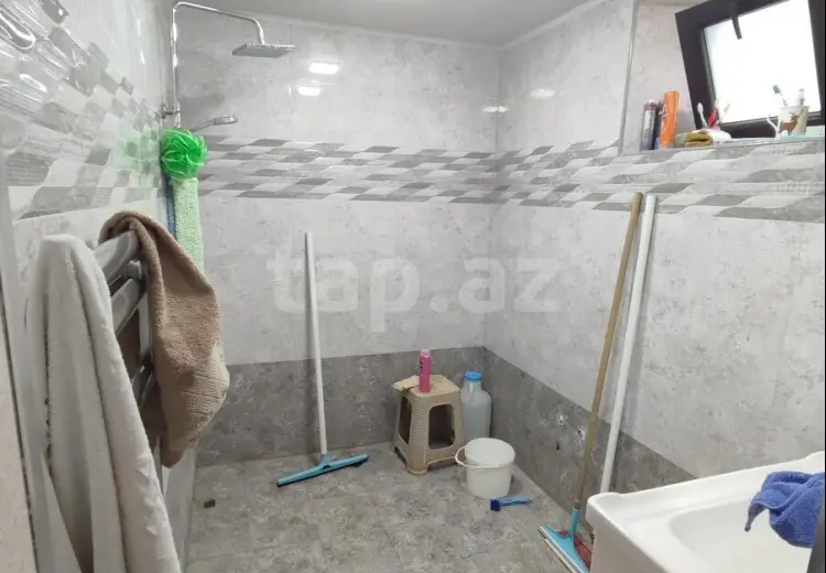 3 otaqlı mənzil , Bakı