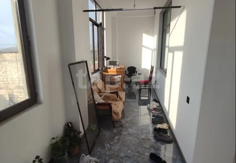 3 otaqlı mənzil , Bakı