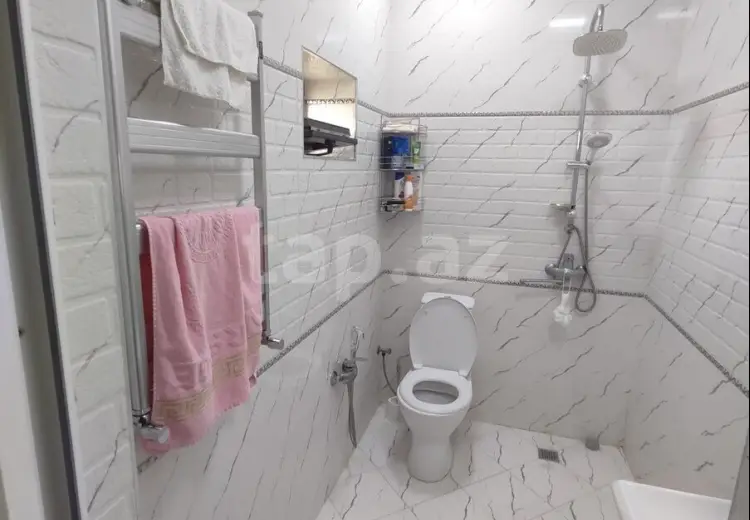 3 otaqlı mənzil , Bakı