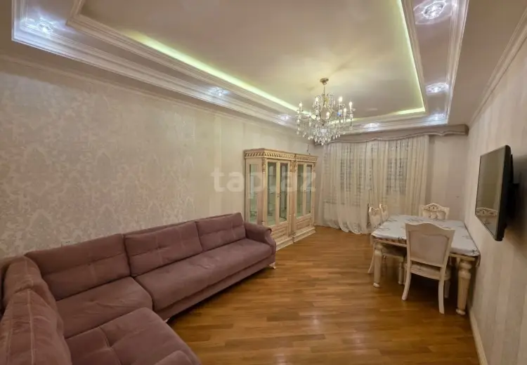 3 otaqlı mənzil , Bakı