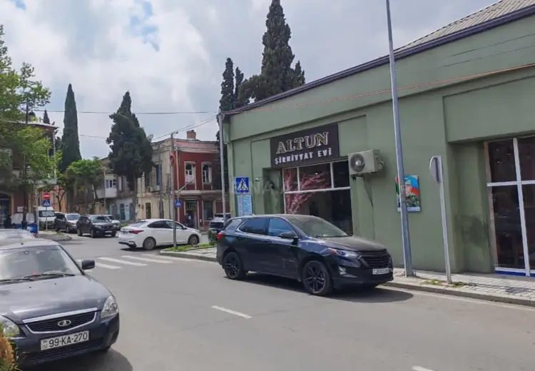 481 m² Obyekt / Ofis Satılır, Gəncə