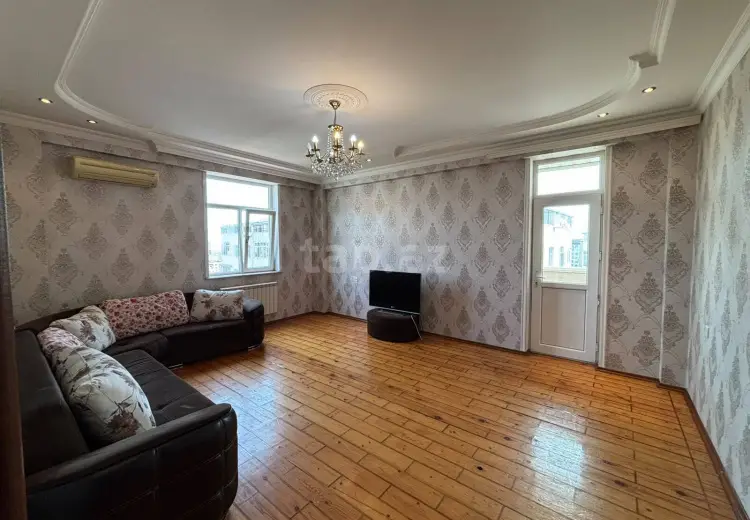 3 otaqlı mənzil , Bakı