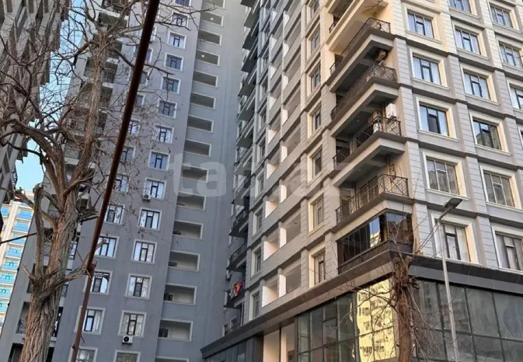3 otaqlı mənzil , Bakı