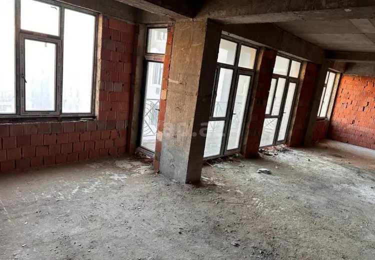 3 otaqlı mənzil , Bakı