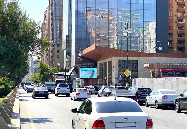 1400 m² Obyekt / Ofis Satılır, Xətai, Bakı