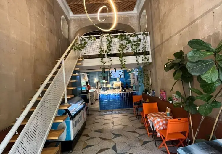 100 m² Obyekt / Ofis Kirayə (aylıq), Səbail, Bakı