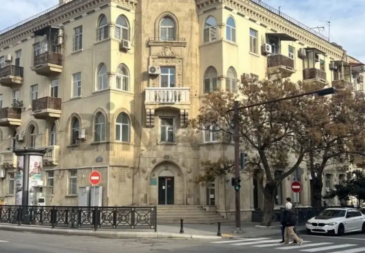 2 otaqlı mənzil Kirayə (aylıq), Səbail, Bakı