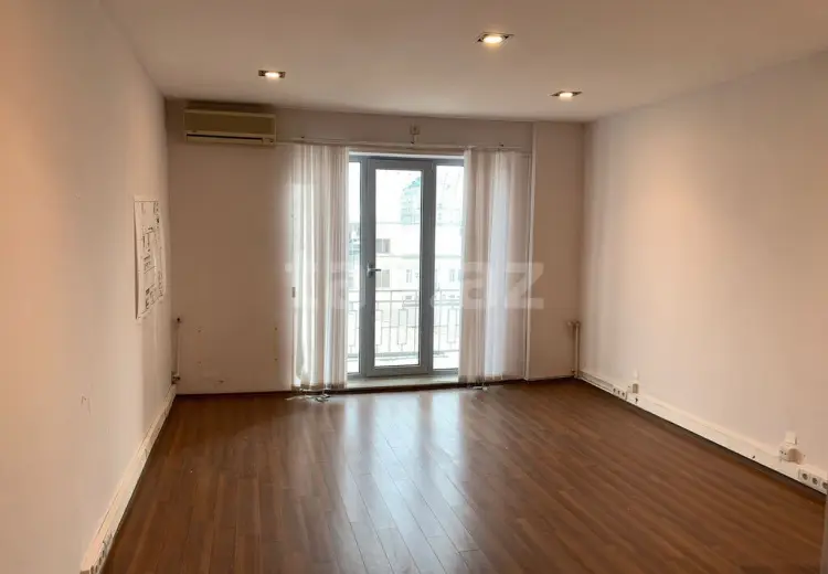 3 otaqlı mənzil , Bakı