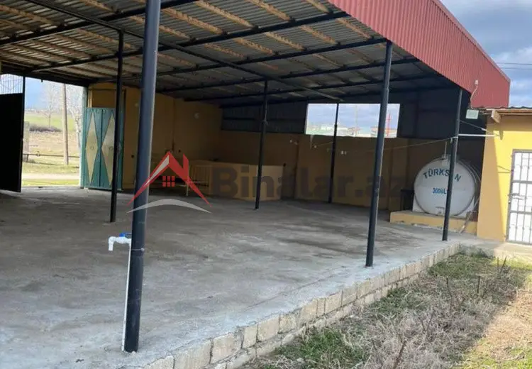 7 otaqlı mənzil Satılır, Şamaxı