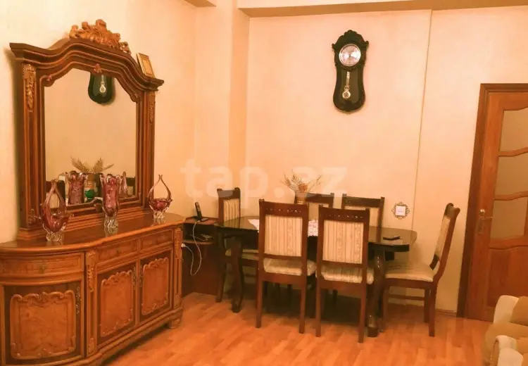 3 otaqlı mənzil , Bakı