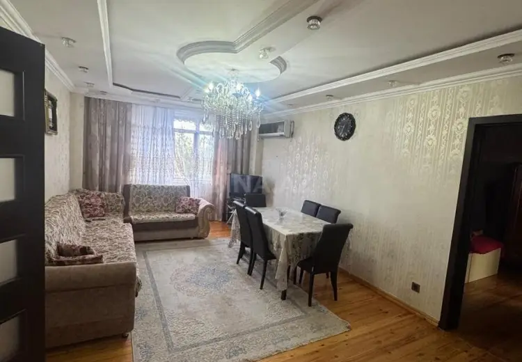 4 otaqlı mənzil Satılır, Gəncə