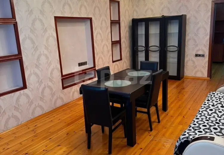 3 otaqlı mənzil , Bakı