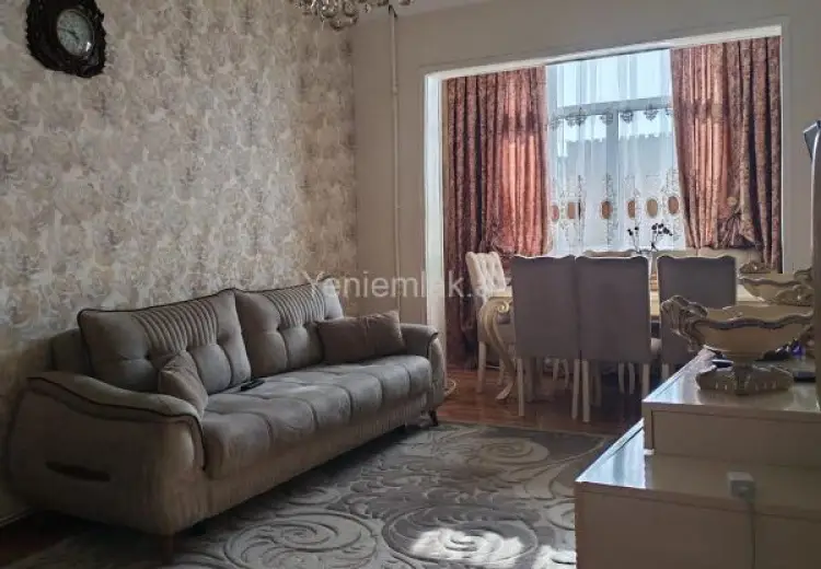 3 otaqlı mənzil Satılır, Yeni Günəşli qəs., Suraxanı, Bakı