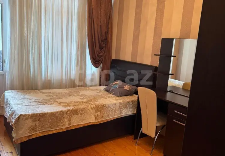 3 otaqlı mənzil , Bakı