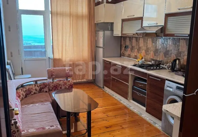 3 otaqlı mənzil , Bakı