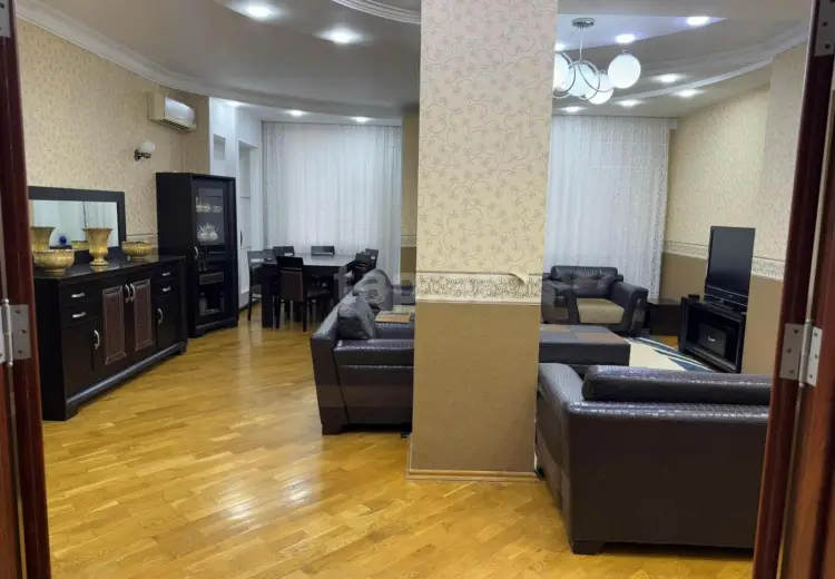 3 otaqlı mənzil , Bakı