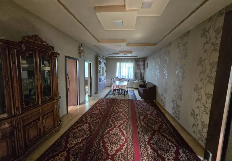4 otaqlı mənzil Satılır, Qəbələ