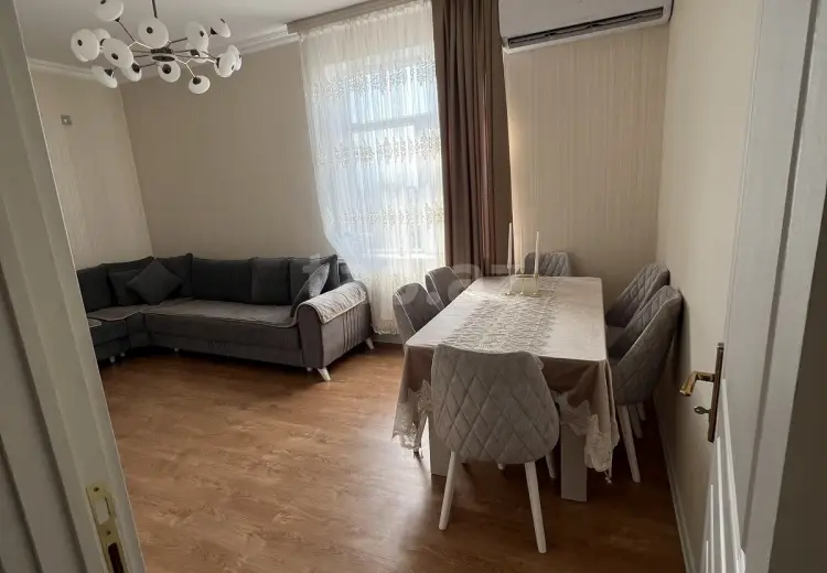 3 otaqlı mənzil , Gəncə