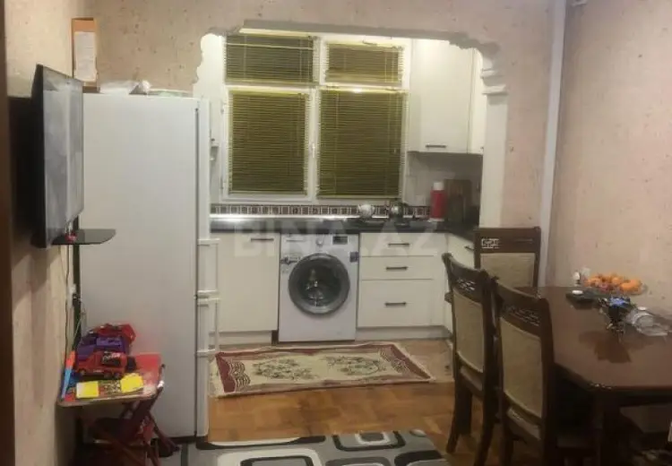 2 otaqlı mənzil Satılır, 8-ci mikrorayon, Binəqədi, Bakı