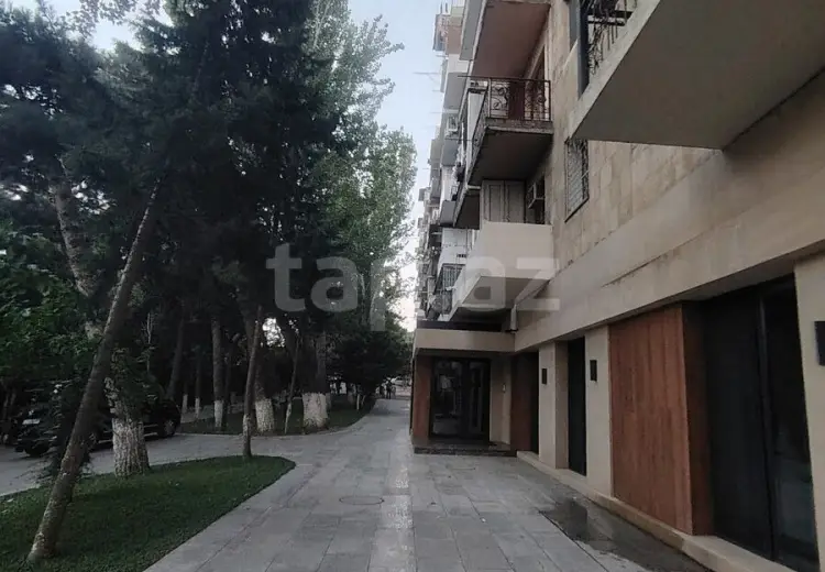 3 otaqlı mənzil , Bakı
