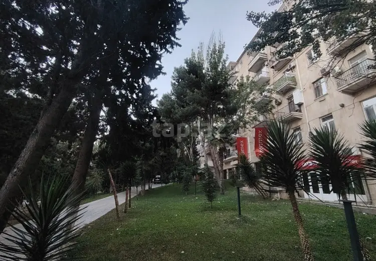 3 otaqlı mənzil , Bakı