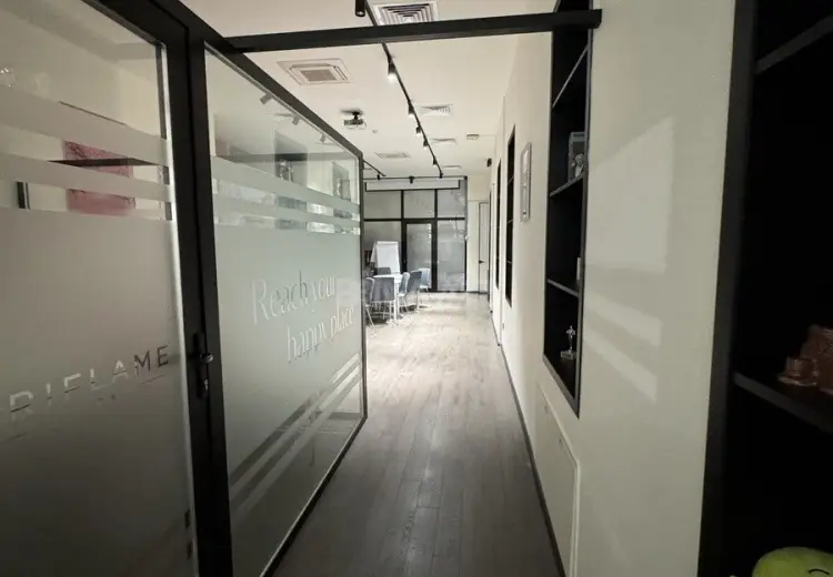 225 m² Obyekt / Ofis Kirayə (aylıq), Səbail, Bakı