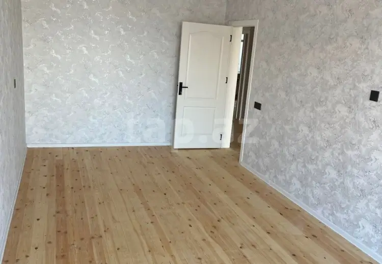 4 otaqlı mənzil , Bakı