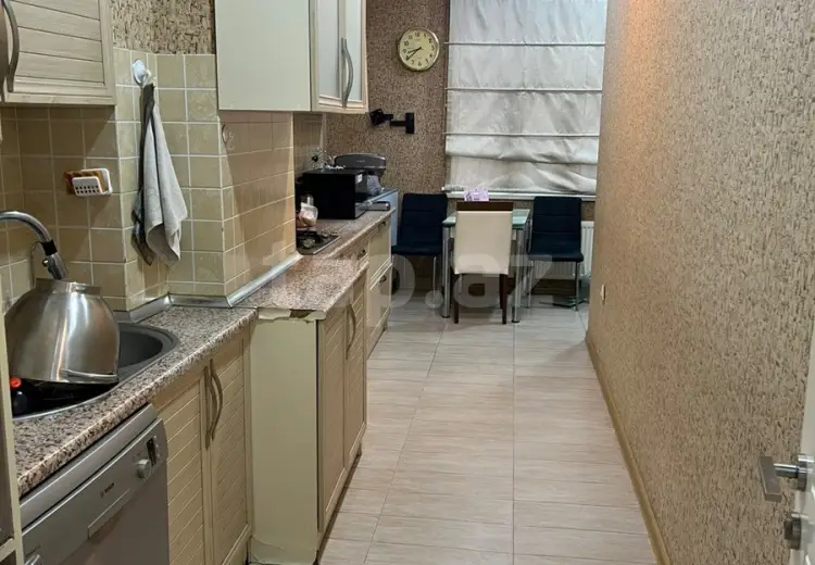3 otaqlı mənzil , Bakı