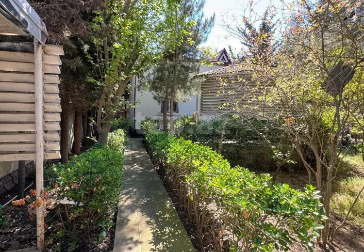 7 otaqlı mənzil , Bakı