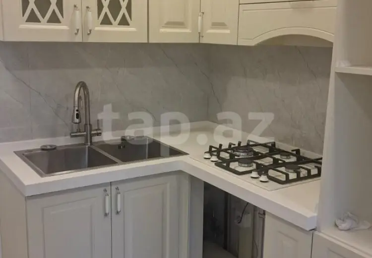 3 otaqlı mənzil , Bakı