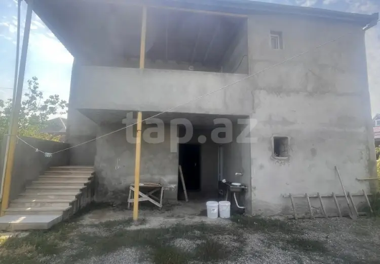 8 otaqlı mənzil , Sumqayıt