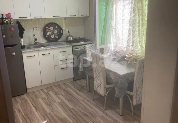 2 otaqlı mənzil , Bakı