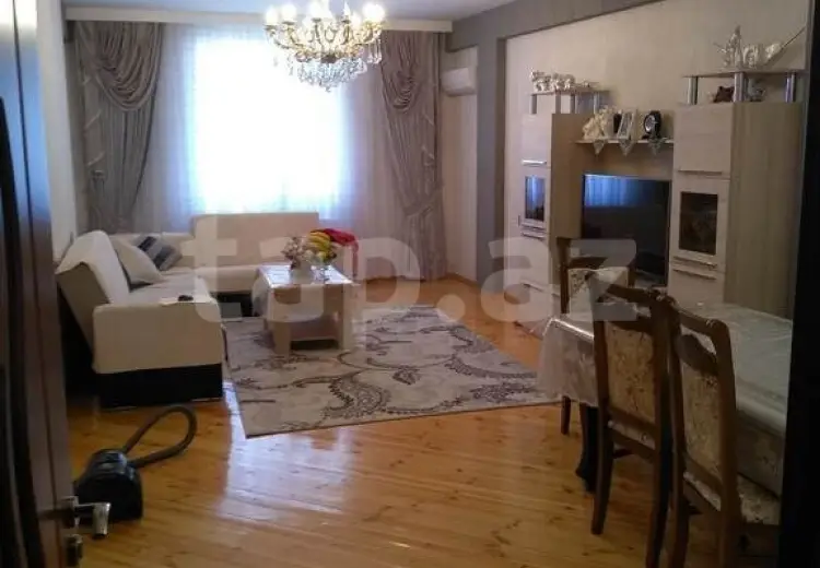 3 otaqlı mənzil , Bakı