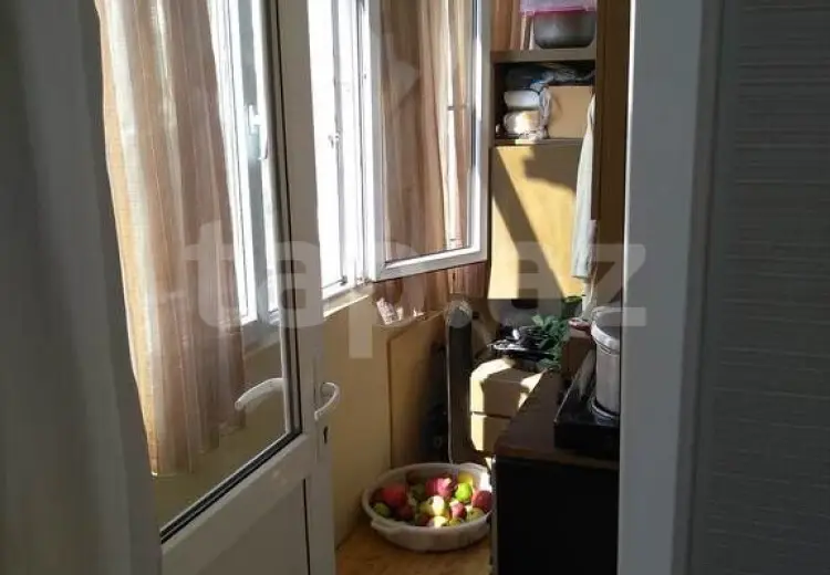 3 otaqlı mənzil , Bakı