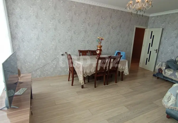 4 otaqlı mənzil , Gəncə