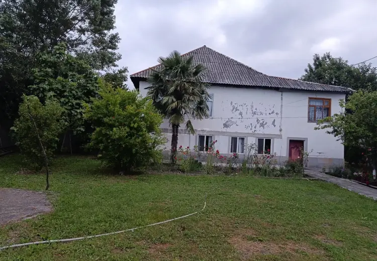 5 otaqlı mənzil Satılır, Qəbələ