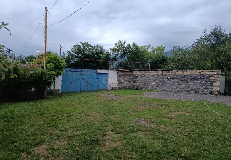 5 otaqlı mənzil Satılır, Qəbələ