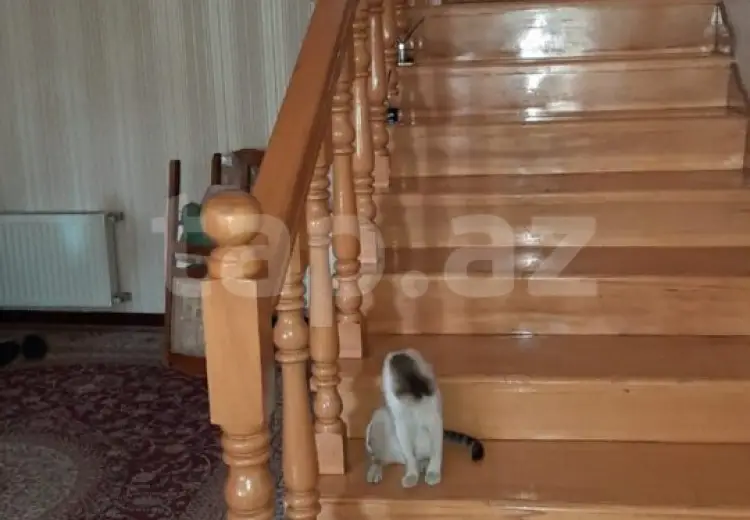 6 otaqlı mənzil , Bakı