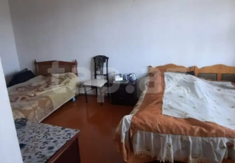 6 otaqlı mənzil , Bakı