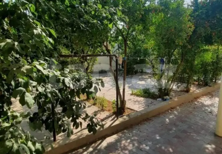6 otaqlı mənzil , Bakı