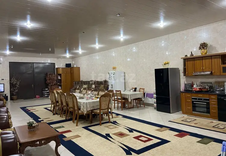 10 otaqlı mənzil , Xırdalan