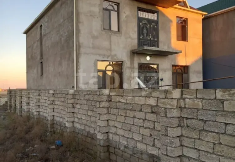 6 otaqlı mənzil , Bakı