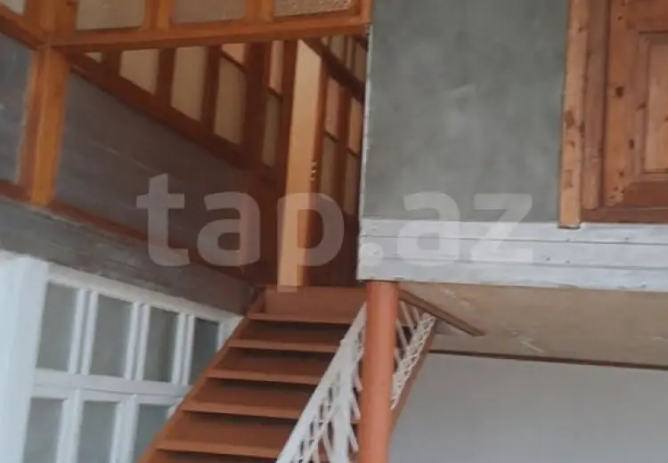 5 otaqlı mənzil , Şəki