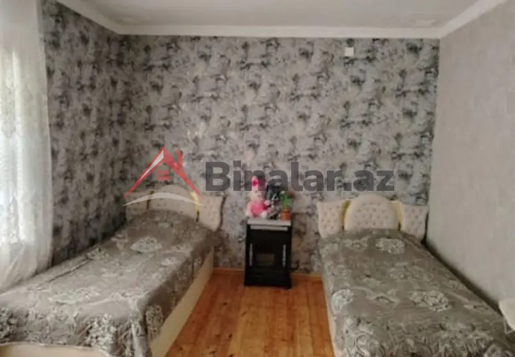 2 otaqlı mənzil Satılır, Xaçmaz