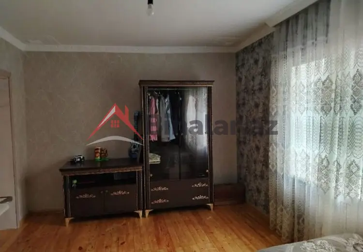 2 otaqlı mənzil Satılır, Xaçmaz