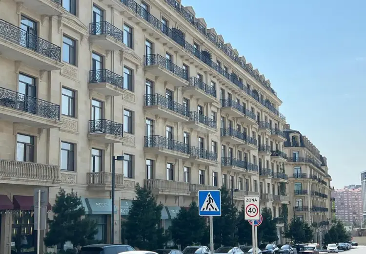 93 m² Obyekt / Ofis Satılır, Ağ şəhər, Xətai, Bakı