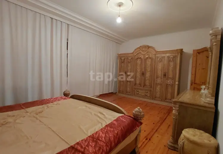 9 otaqlı mənzil , Quba