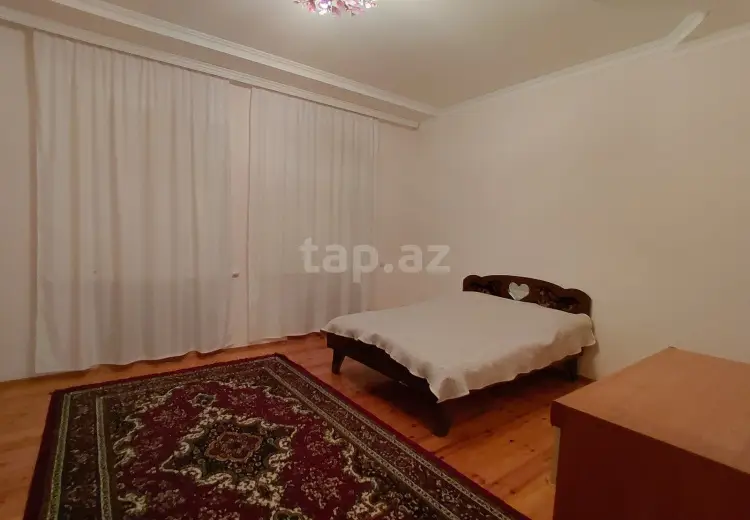 9 otaqlı mənzil , Quba
