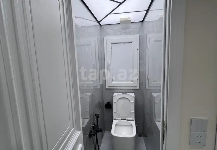 4 otaqlı mənzil , Bakı